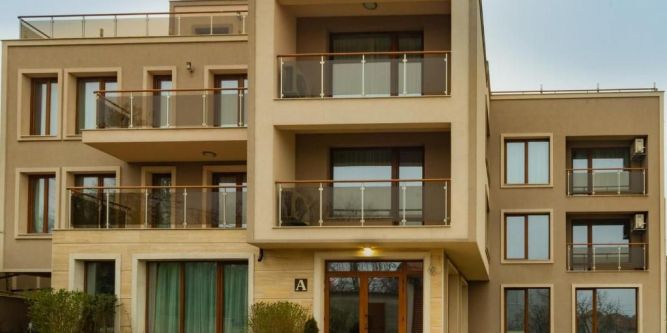 ТОП цена за Нова година с опция за куверт във вилната зона край Варна