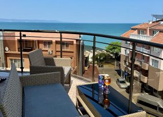 Family hotel Paris, Pomorie