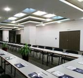 Хотел Голдън Тюлип