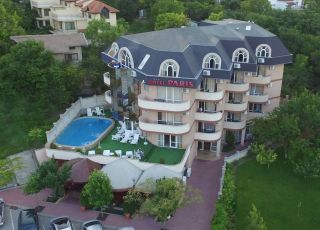 Hotel Paris, Balchik