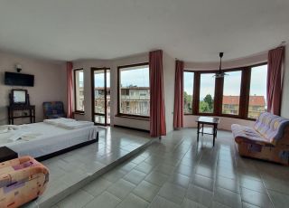 Family hotel Lazur, Ravda