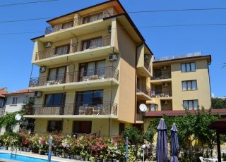 Family hotel Chris, Saint Vlas