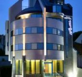 Семеен хотел Ривърсайд