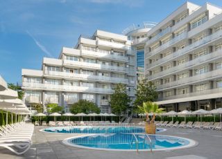 Хотел Перла