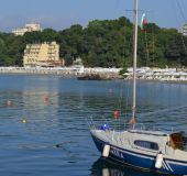 Семеен хотел Славини Сии