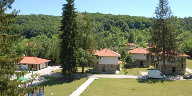 Ваканционен комплекс Острова в Бели Осъм на цени от 90 лв, отзиви ...