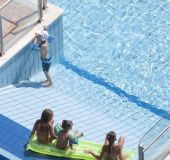 Хотел Емералд Ризорт