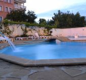 Алба Фемили Клуб