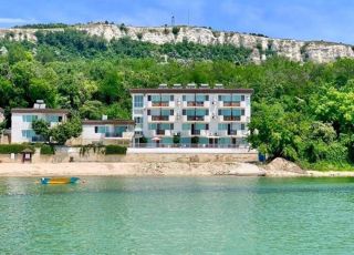 Family hotel Oasis, Balchik