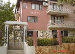 Family hotel Kristi, Chaika