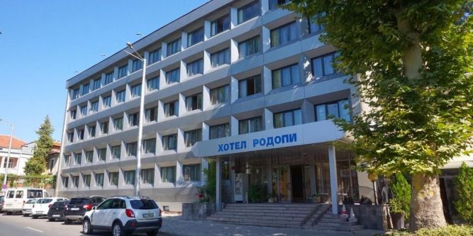 Хотел Родопи