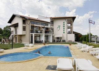 Family hotel Amfora, Kranevo