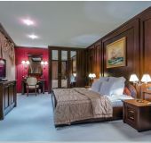 Хотел Адмирал