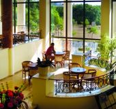 Хотел Белвил