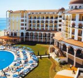 Хотел Алуа Хелиос Бей