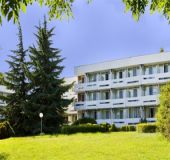 Хотел Компас