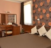 Хотел Веста