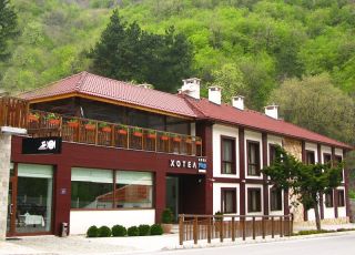 Hotel Aqua Varvara, Varvara, Pazardzhik