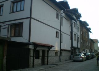 House Zhulieta, Dobrinishte