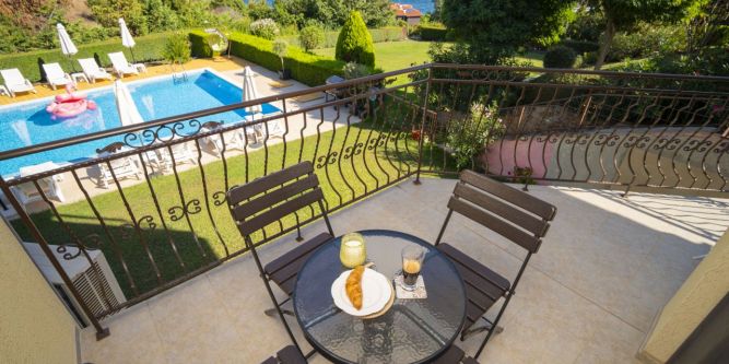 Апартаменти Виа Понтика 123