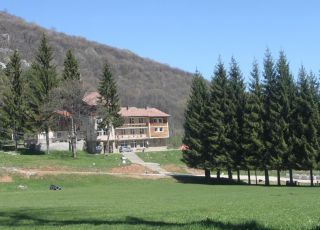 House Ledenika lodge, Vratsa