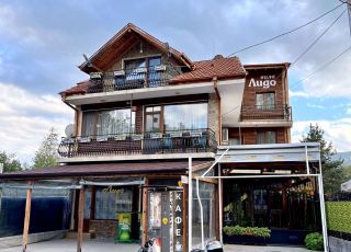 House Villa Lido, Tsigov chark