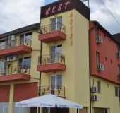 Hotel West