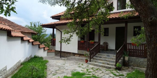 Къща Зелениград