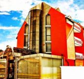 Хотел Виа Лакус