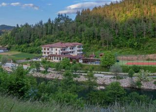 Hotel Izvora, Srednogortsi