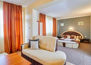 Hotel Peneka, Pomorie