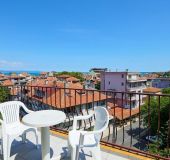 Хотел Пенека