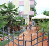 Семеен хотел Росица