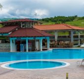 Хотел Езерец