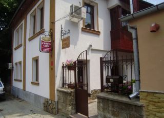 House Achevata house, Lovech