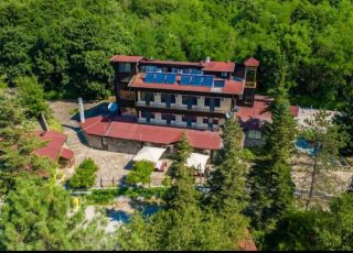 Family hotel Galina Palace, Srem