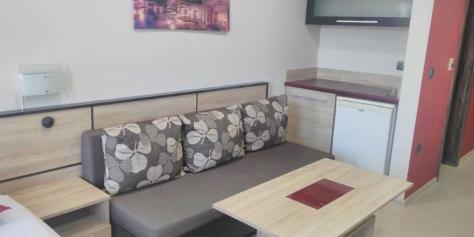 Студио Бордо в Кърджали на цени от 50 лв, отзиви, снимки, информация ...