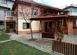 House Vanesa, Tryavna