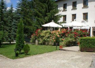Hotel Perfect, Yamna, Etropole