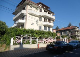 Family hotel Kamaka, Byala