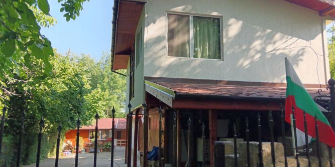 Бунгала Авеция