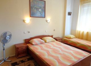 Separate room Rooms en-suite Varna, Varna
