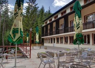 Family hotel Pop Hariton, Dryanovo