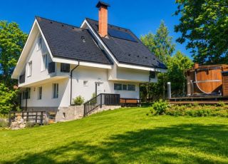 House Eloris, Pismenovo