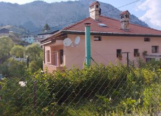 House Elena, Trigrad