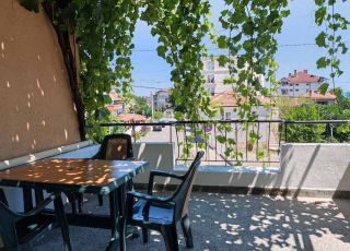 Apartment Stoyanovi, Obzor