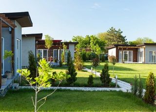 Вили Крапец Холидей