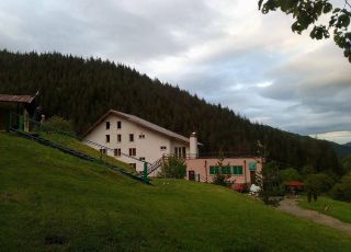 Family hotel Sunrise, Chiflik