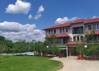 Family hotel Hefes, Kralevo, Haskovo