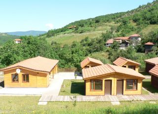 House Mirovets villas, Malyk izvor, Lovech